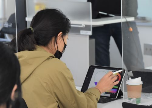 [22년사업성과사례집] 인기있는 이모티콘 만들기 "작은 성취, 큰 가능성에 기쁨이... " | 우수사례